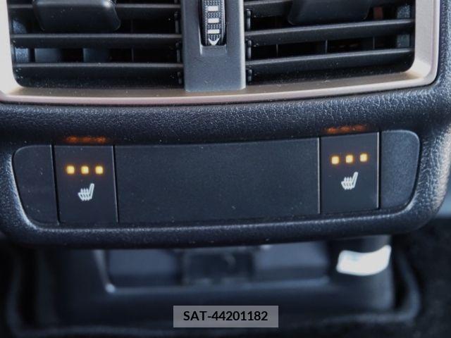 Lexus NX 2021-01 215514-15