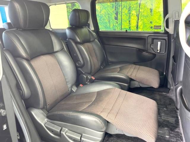 Nissan ELGRAND 2010-09 18166-9