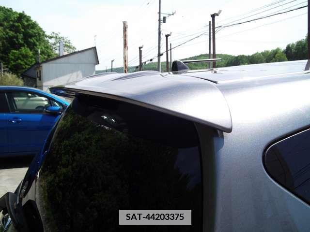 Nissan NOTE 2019-05 379328-6