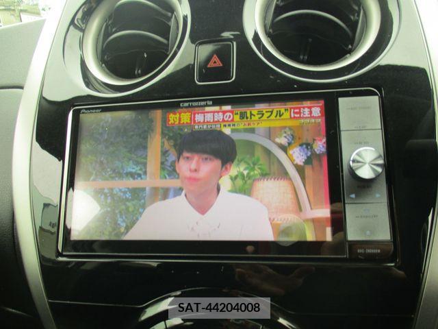 Nissan NOTE 2016-02 302400-9