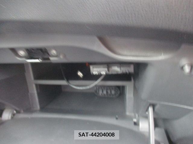 Nissan NOTE 2016-02 302400-14