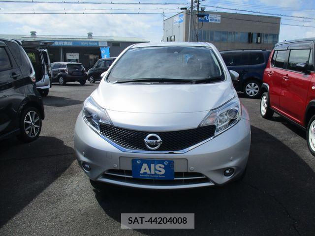 Nissan NOTE 2016-02 302400-1