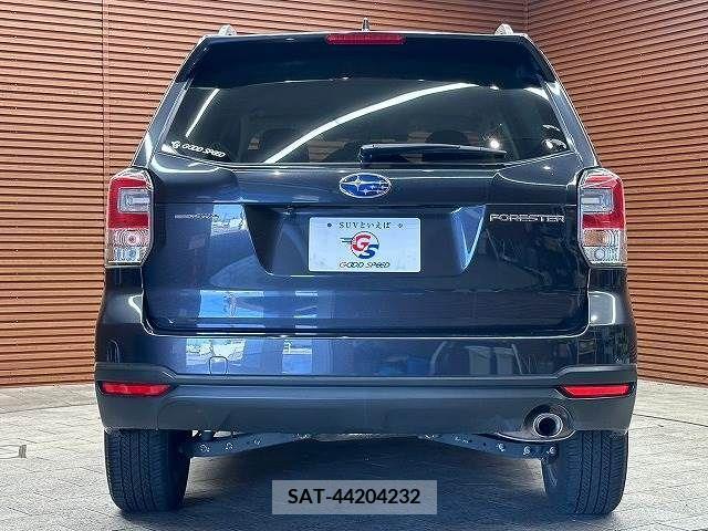 Subaru FORESTER 2016-11 240553-12