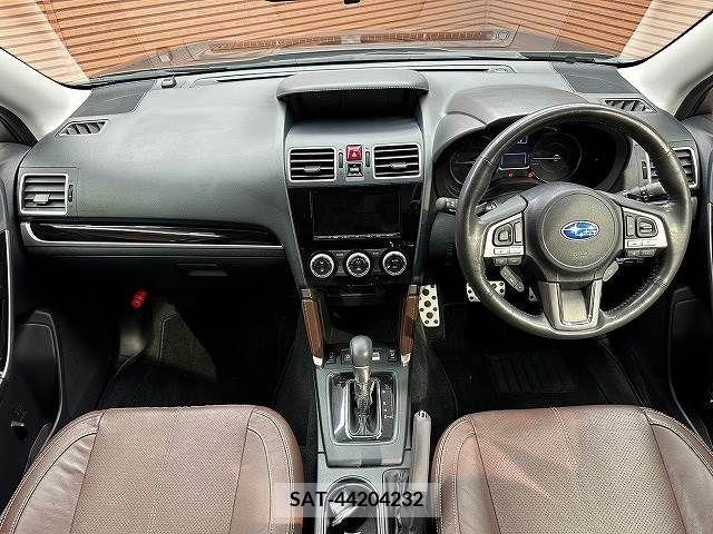 Subaru FORESTER 2016-11 240553-1