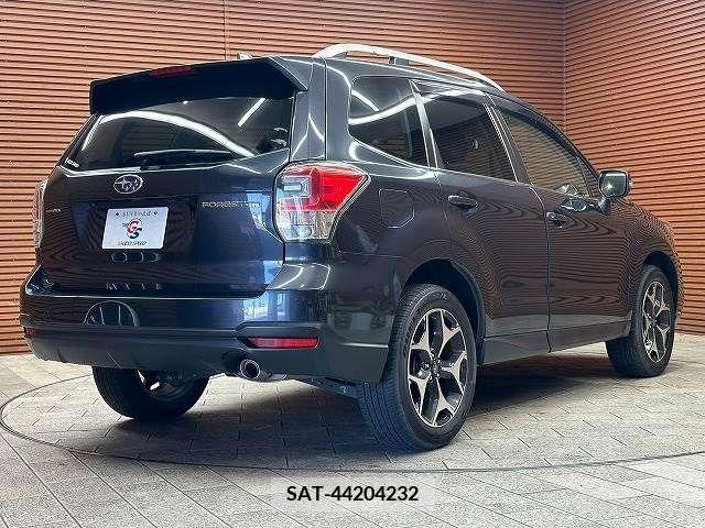 Subaru FORESTER 2016-11 240553-11