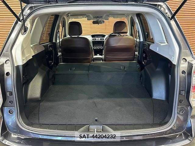Subaru FORESTER 2016-11 240553-19
