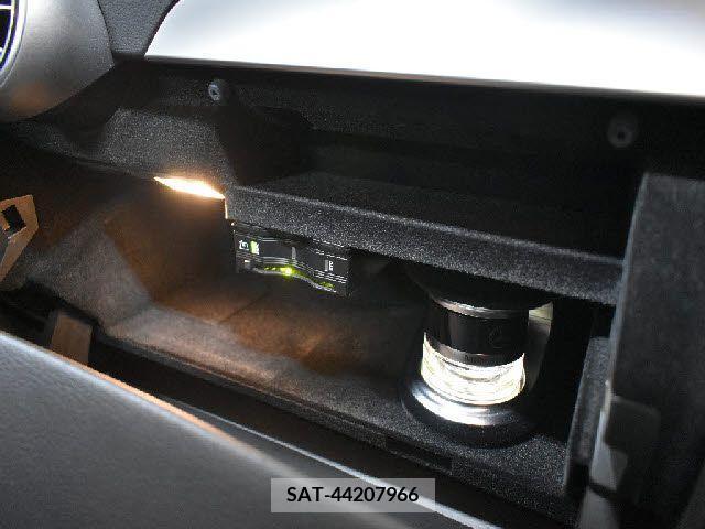 Amg C-CLASS 2018-01 210066-13