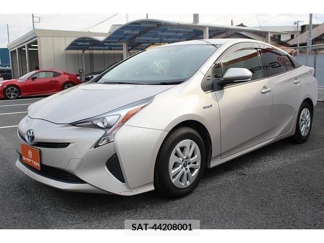 Toyota PRIUS 2016-10 238596-7