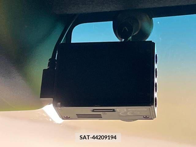 Honda N BOX CUSTOM 2020-03 208925-6