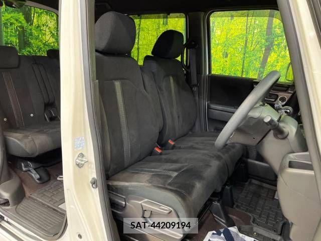 Honda N BOX CUSTOM 2020-03 208925-10