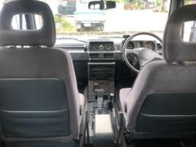 Mitsubishi PAJERO VAN 1990-04 2010-13
