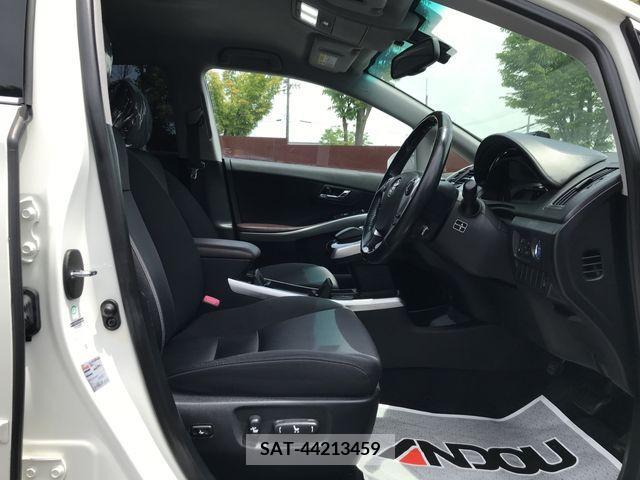 Toyota SAI 2014-08 284021-9