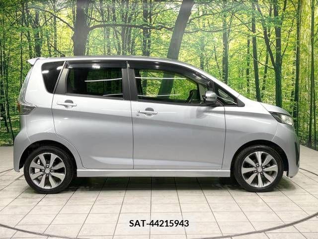 Mitsubishi EK CUSTOM 2013-09 300730-17