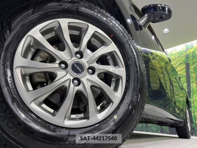 Nissan NOTE 2017-03 212878-13