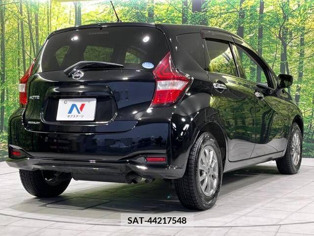 Nissan NOTE 2017-03 212878-17