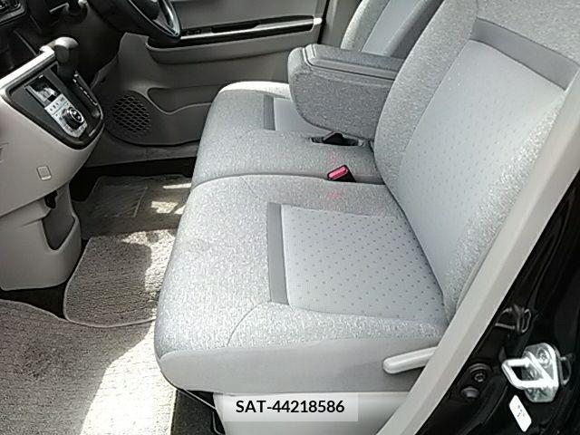Toyota PASSO 2016-09 327259-18