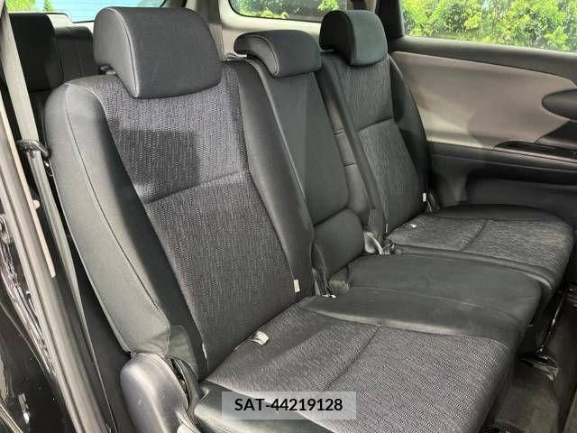 Toyota WISH 2011-09 251695-8