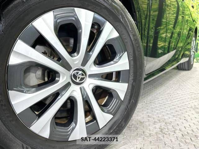Toyota PRIUS 2019-05 281702-13