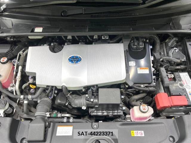 Toyota PRIUS 2019-05 281702-18