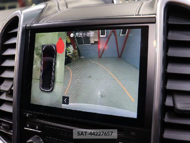 Porsche CAYENNE 2017-02 206868-9