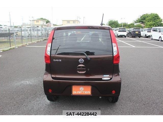 Nissan DAYZ 2016-07 266517-3