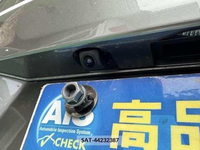 Honda e 2023-11 376079-12