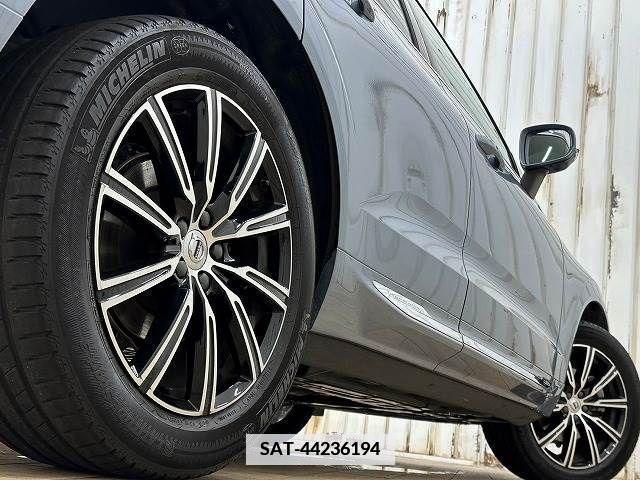Volvo XC60 2019-03 373283-18