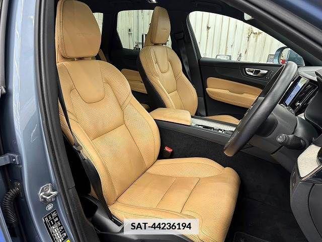 Volvo XC60 2019-03 373283-8