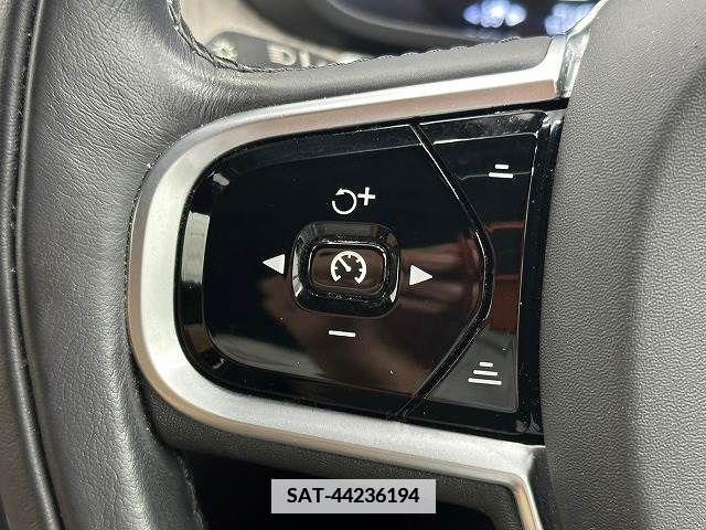 Volvo XC60 2019-03 373283-6