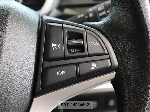 Suzuki SPACIA 2021-11 335229-28