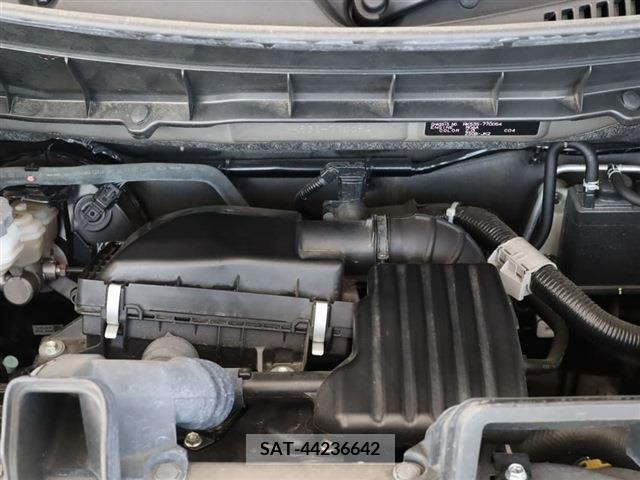 Suzuki SPACIA 2021-11 335229-18