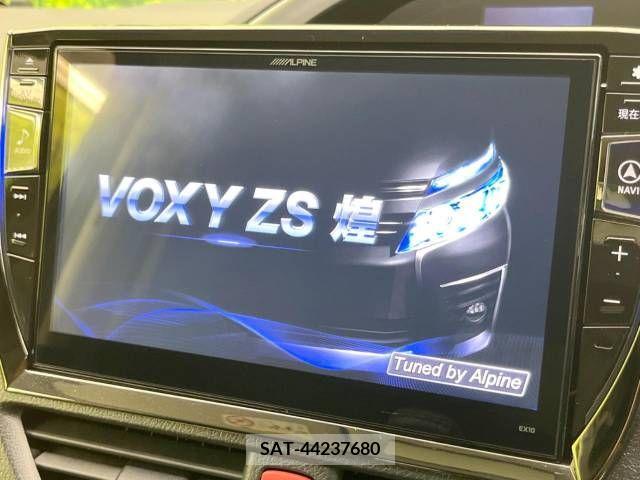 Toyota VOXY 2015-09 370310-2
