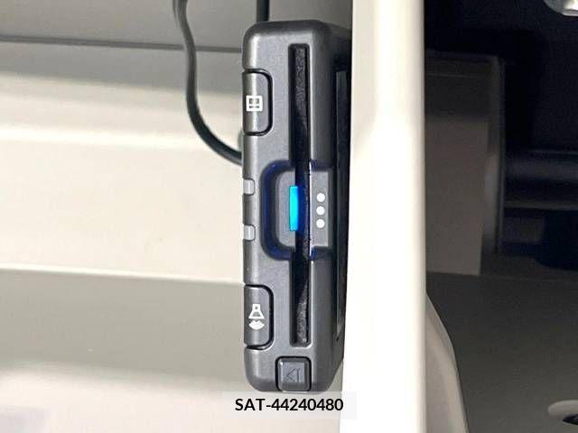 Toyota PASSO 2017-02 375840-5