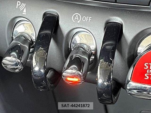 Bmw MINI 2018-07 381215-6