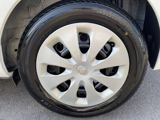 Toyota AQUA 2012-09 18064-22