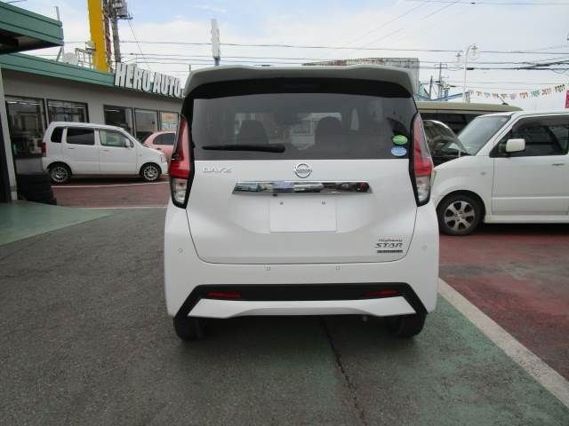 Nissan DAYZ 2019-12 5604-4
