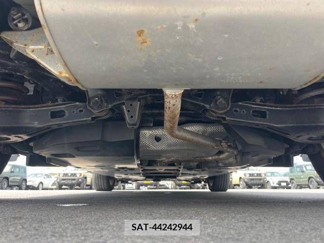 Toyota C-HR 2017-03 250547-9