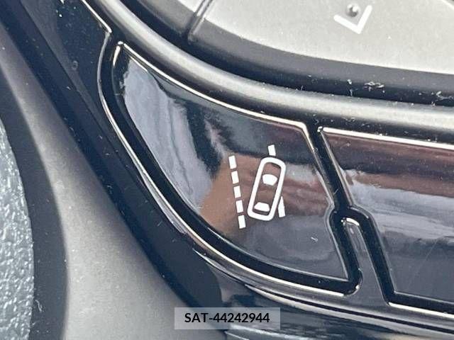 Toyota C-HR 2017-03 250547-6