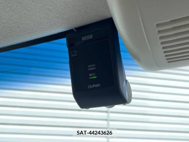 Honda N BOX 2018-04 386624-6