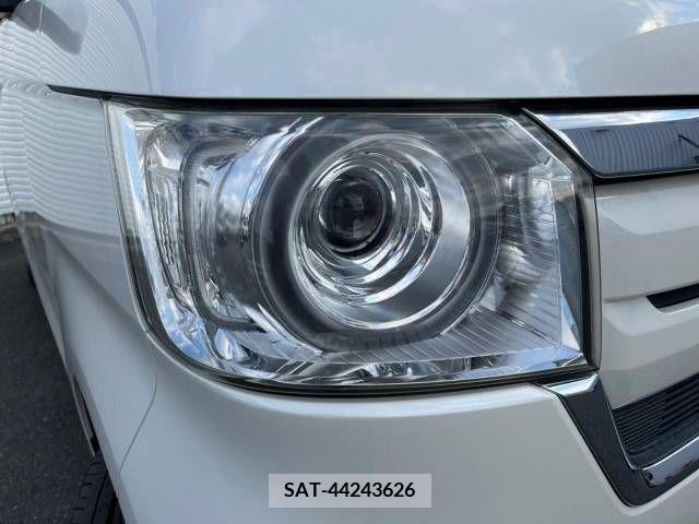Honda N BOX 2018-04 386624-14