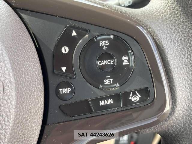 Honda N BOX 2018-04 386624-5