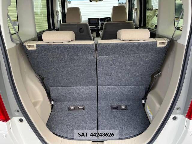 Honda N BOX 2018-04 386624-10