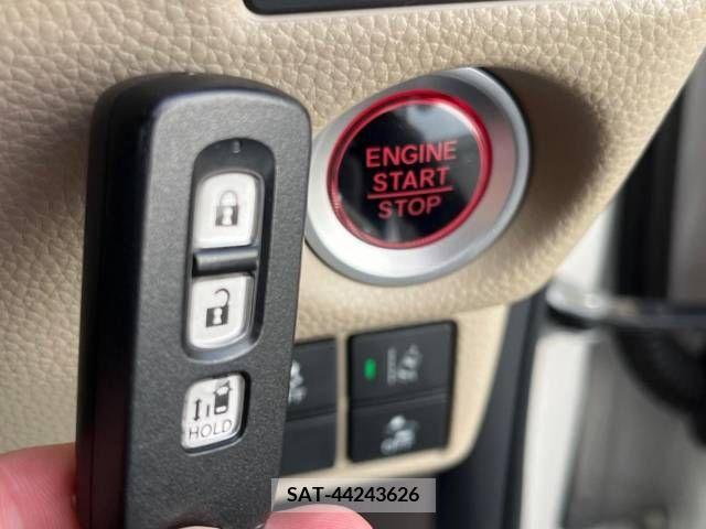 Honda N BOX 2018-04 386624-9