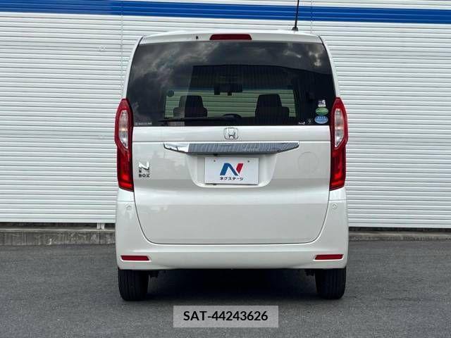 Honda N BOX 2018-04 386624-17