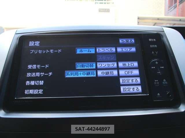 Toyota NOAH 2011-10 321312-14