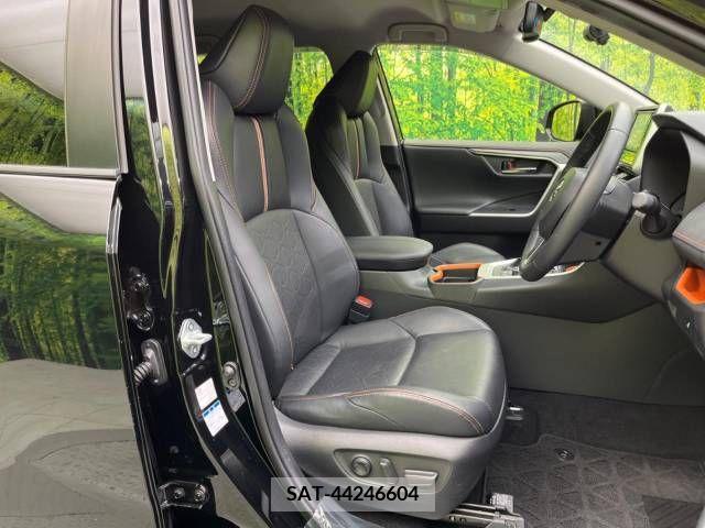 Toyota RAV4 2019-07 332446-8