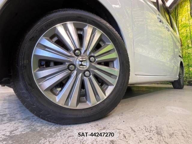 Honda N BOX 2019-04 278773-16