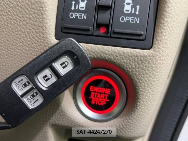 Honda N BOX 2019-04 278773-9