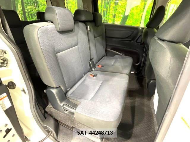 Toyota SIENTA 2017-06 243819-12