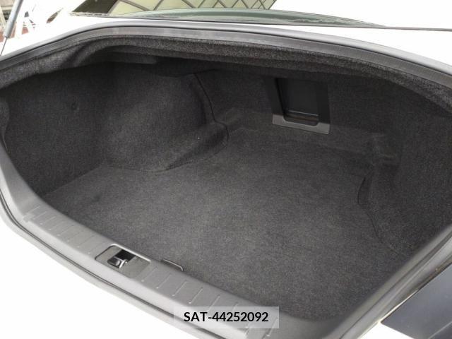 Nissan FUGA 2015-03 396689-26